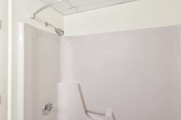  - Ramada Hotel Groton - I-95, Exit 86