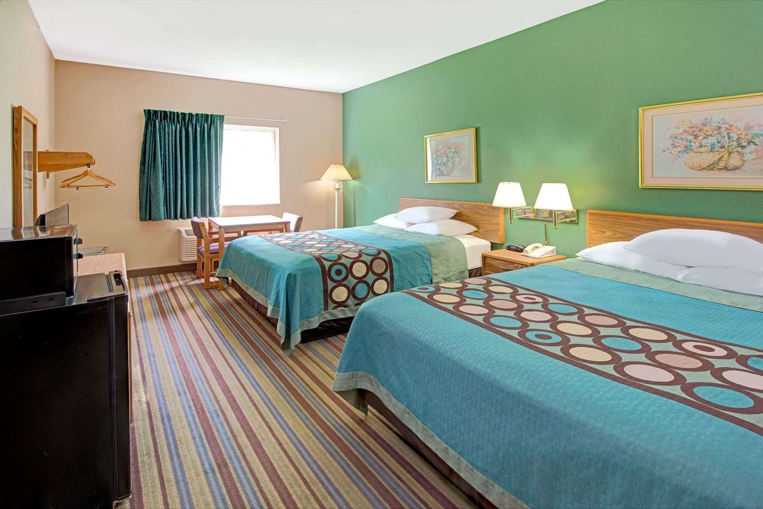 Super 8 Hotel Pontoon Beach Il See S Room Super 8 Hotel Pontoon Beach