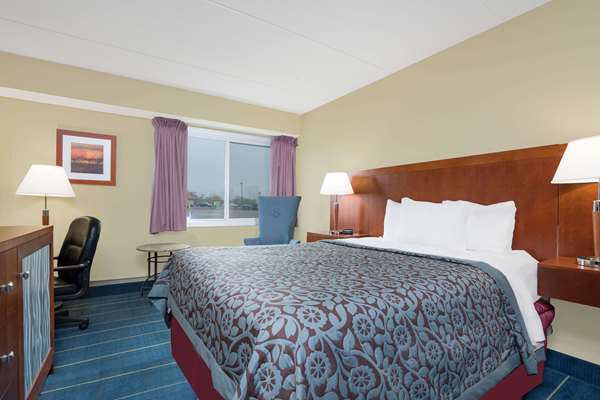  - Days Inn Alexandria