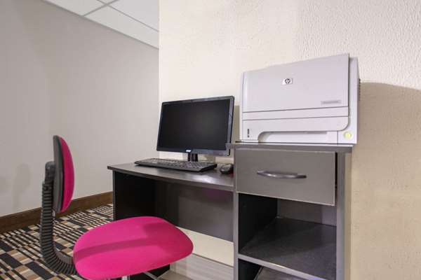 Conference Area - Days Inn Fond du Lac