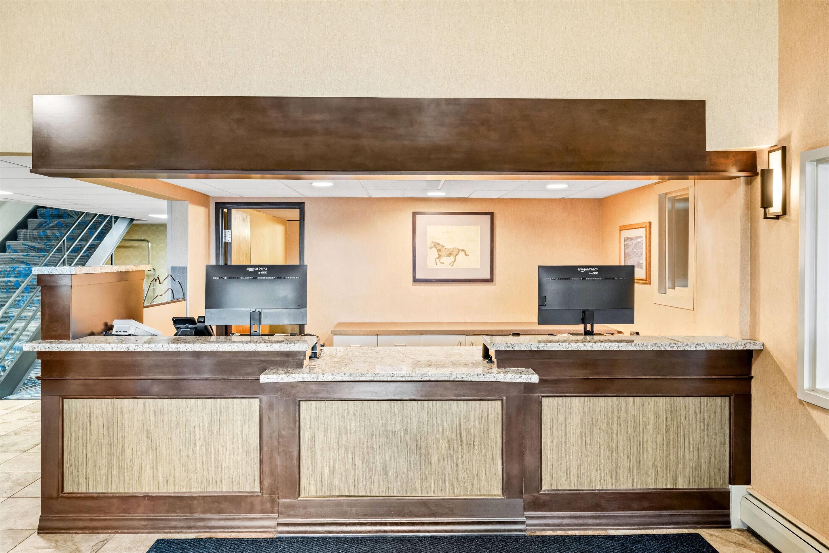 Reception | Days Inn by Wyndham Helena