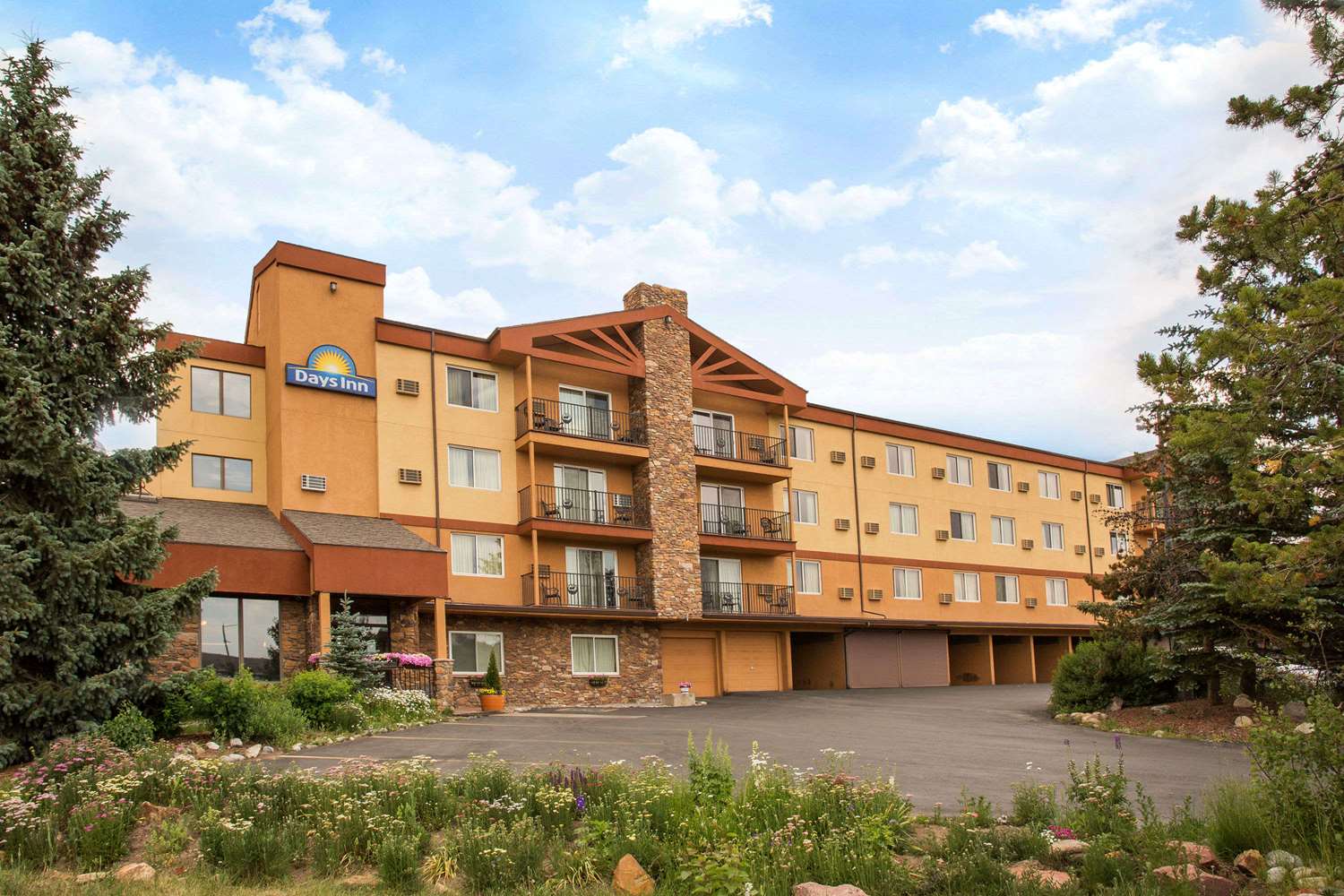Days Inn Silverthorne Co See S Exterior View Days Inn Silverthorne