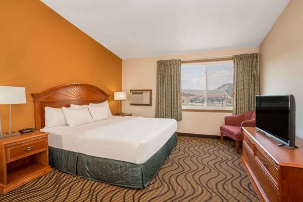 Suite - Days Inn Silverthorne - I-70, Exit 205