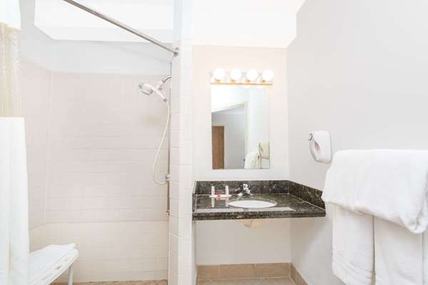  - Days Inn Silverthorne - I-70, Exit 205