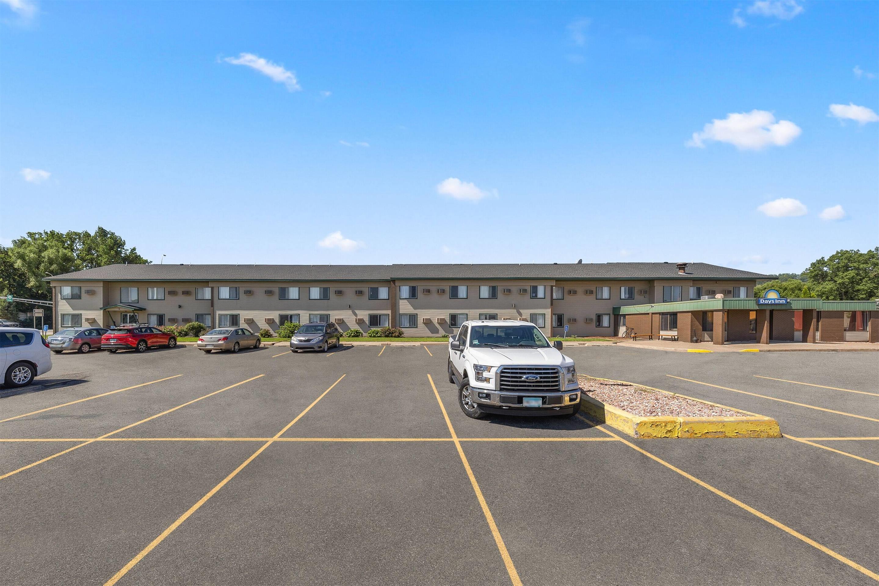 Exterior | Days Inn by Wyndham Winona