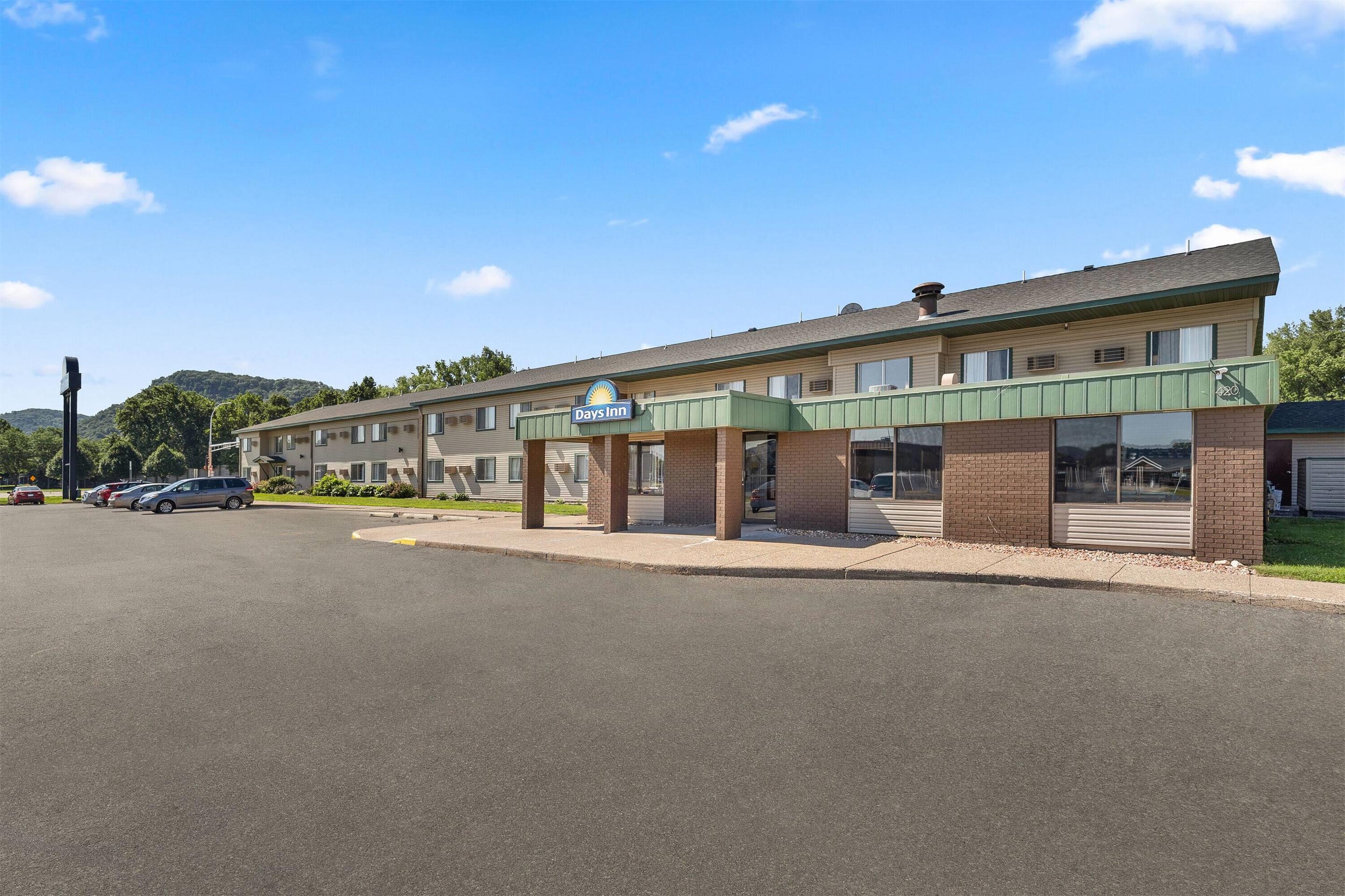 Exterior | Days Inn by Wyndham Winona
