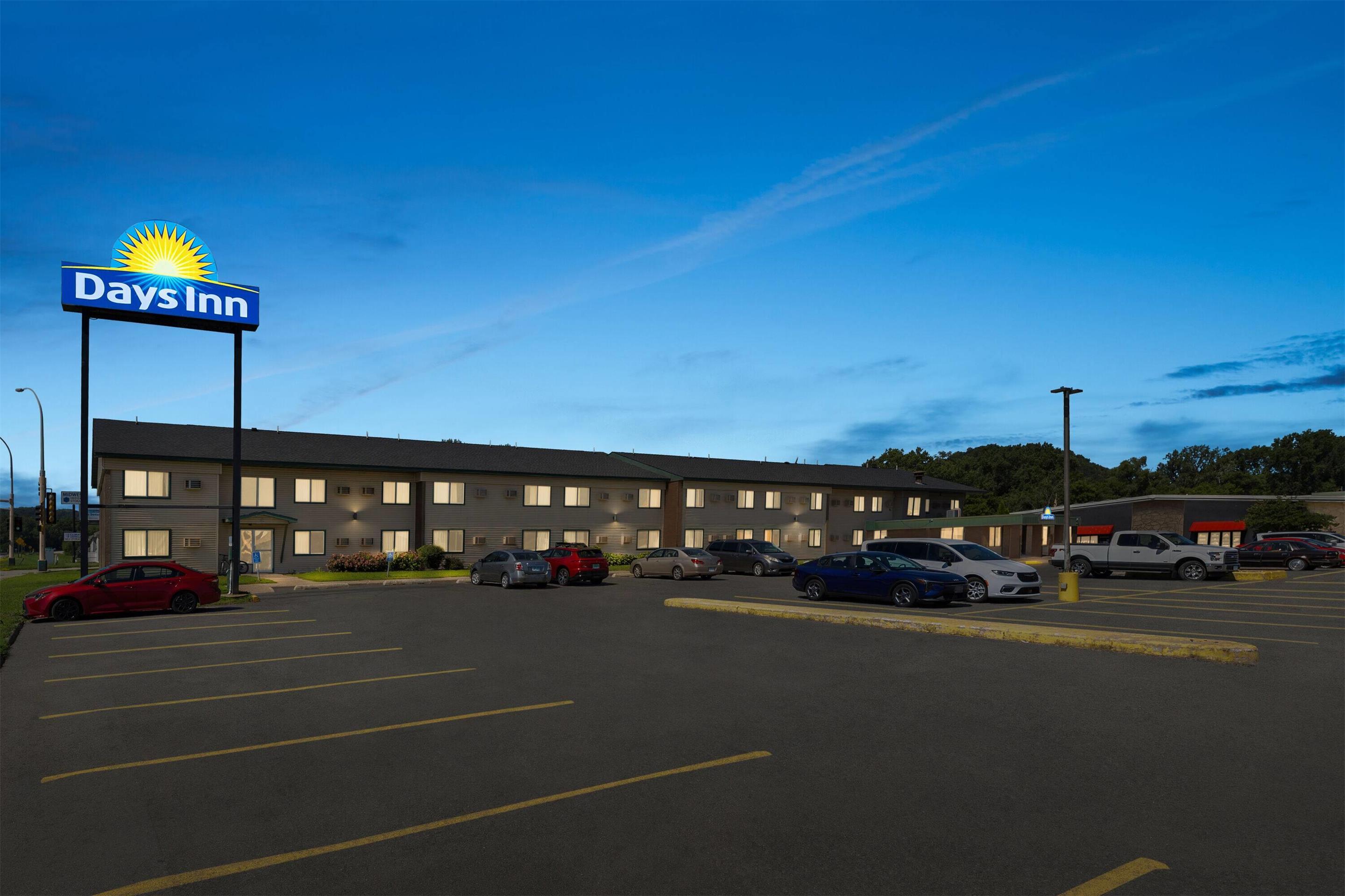Exterior | Days Inn by Wyndham Winona