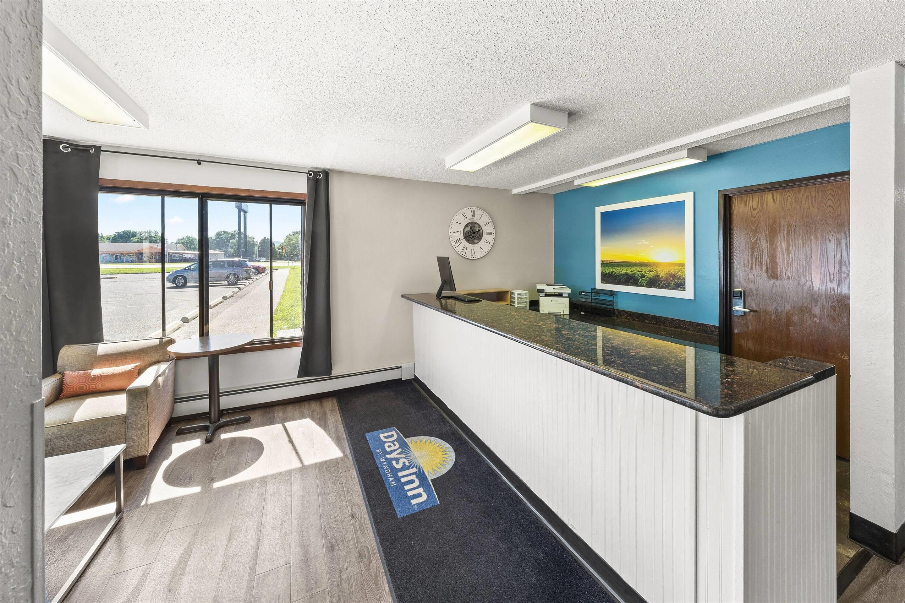 Reception | Days Inn by Wyndham Winona