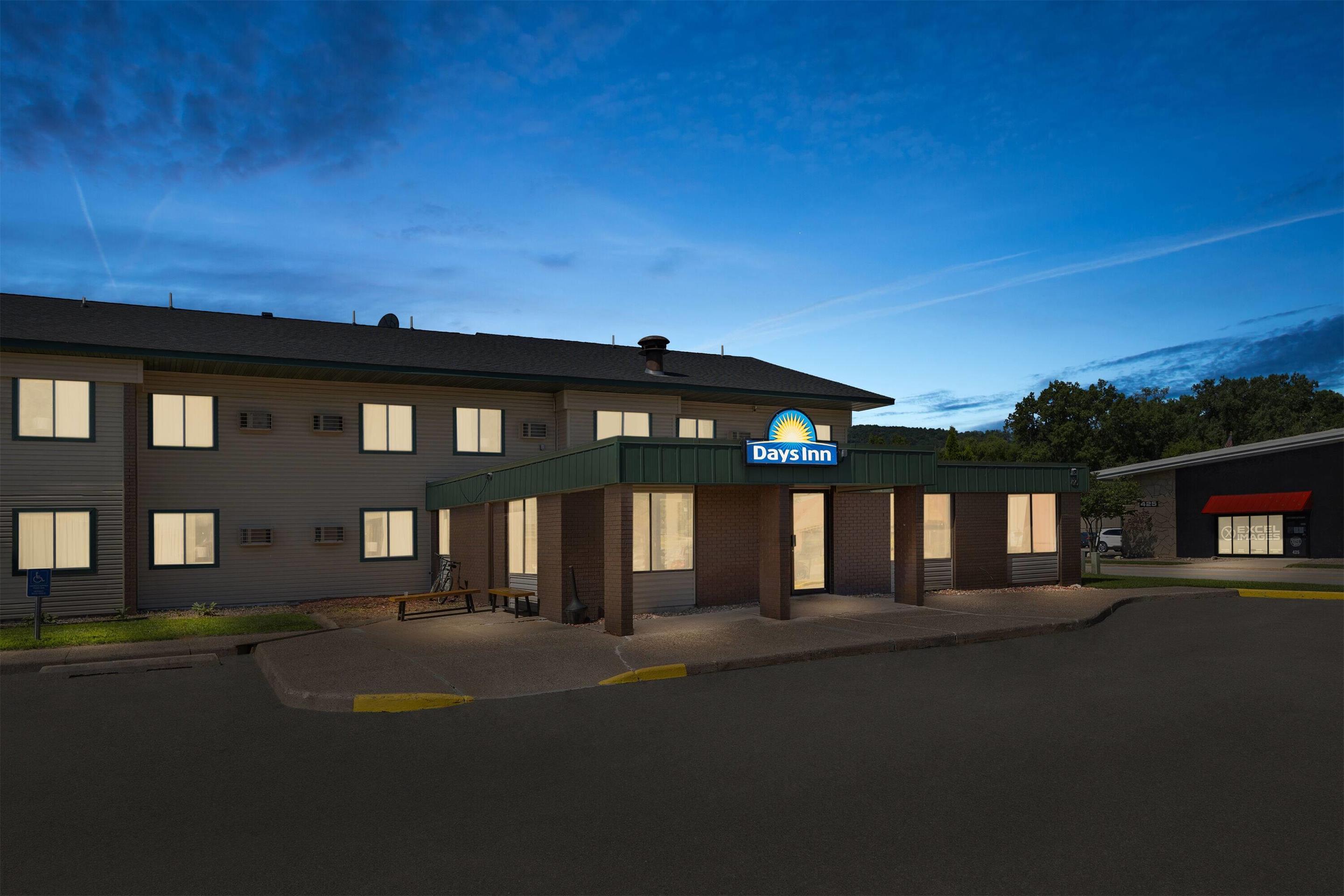 Exterior | Days Inn by Wyndham Winona