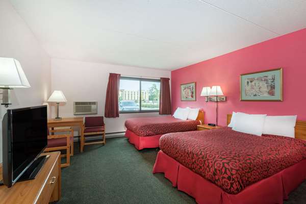  - Days Inn Mason City