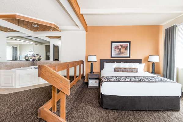 Suite - Days Inn Downtown Bozeman - I-90, Exit 306