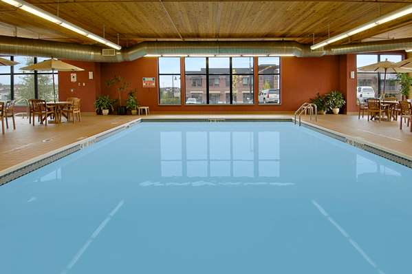 Pool - Days Inn Downtown Bozeman - I-90, Exit 306