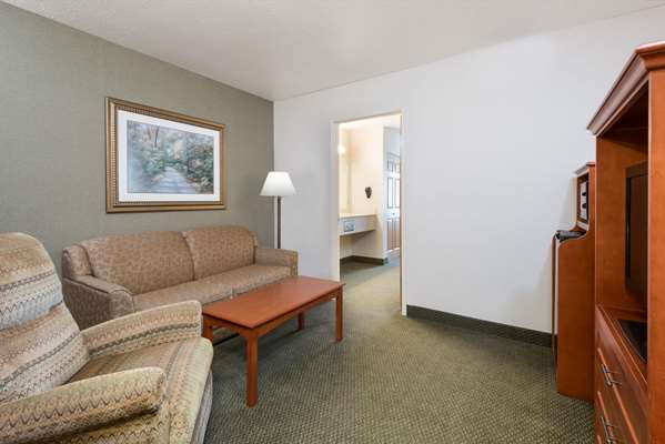 Suite - Days Inn Downtown Bozeman - I-90, Exit 306