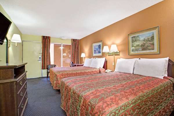  - Days Inn Benson - I-95, Exit 79