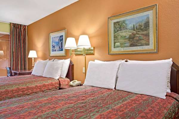  - Days Inn Benson - I-95, Exit 79