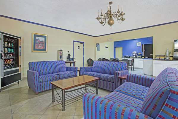  - Days Inn Benson - I-95, Exit 79