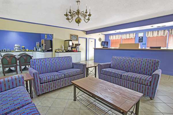  - Days Inn Benson - I-95, Exit 79