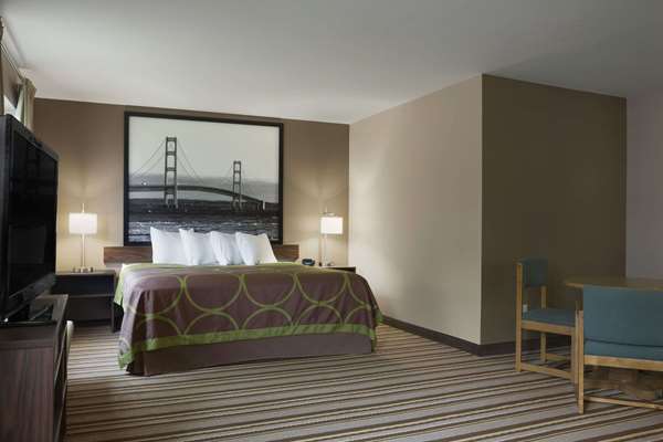 Suite - Super 8 Hotel Manistee