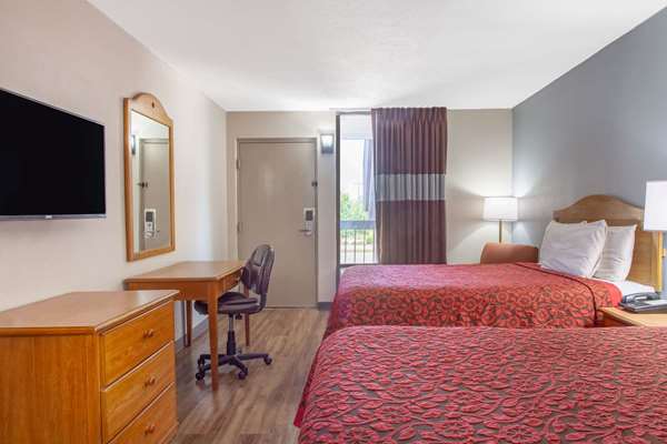 - Days Inn Clinton - I-26, Exit 52