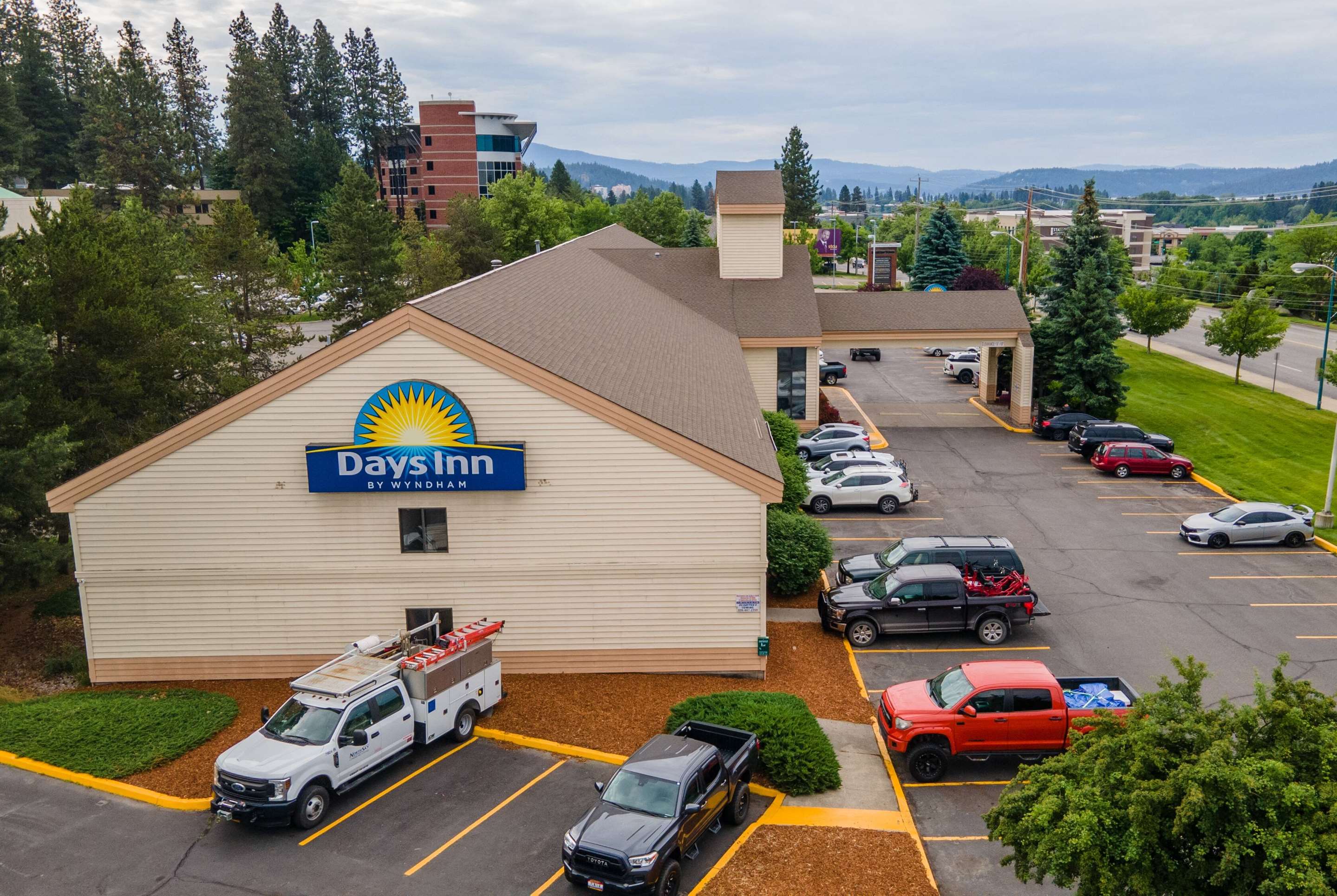 Exterior | Days Inn by Wyndham Coeur d'Alene