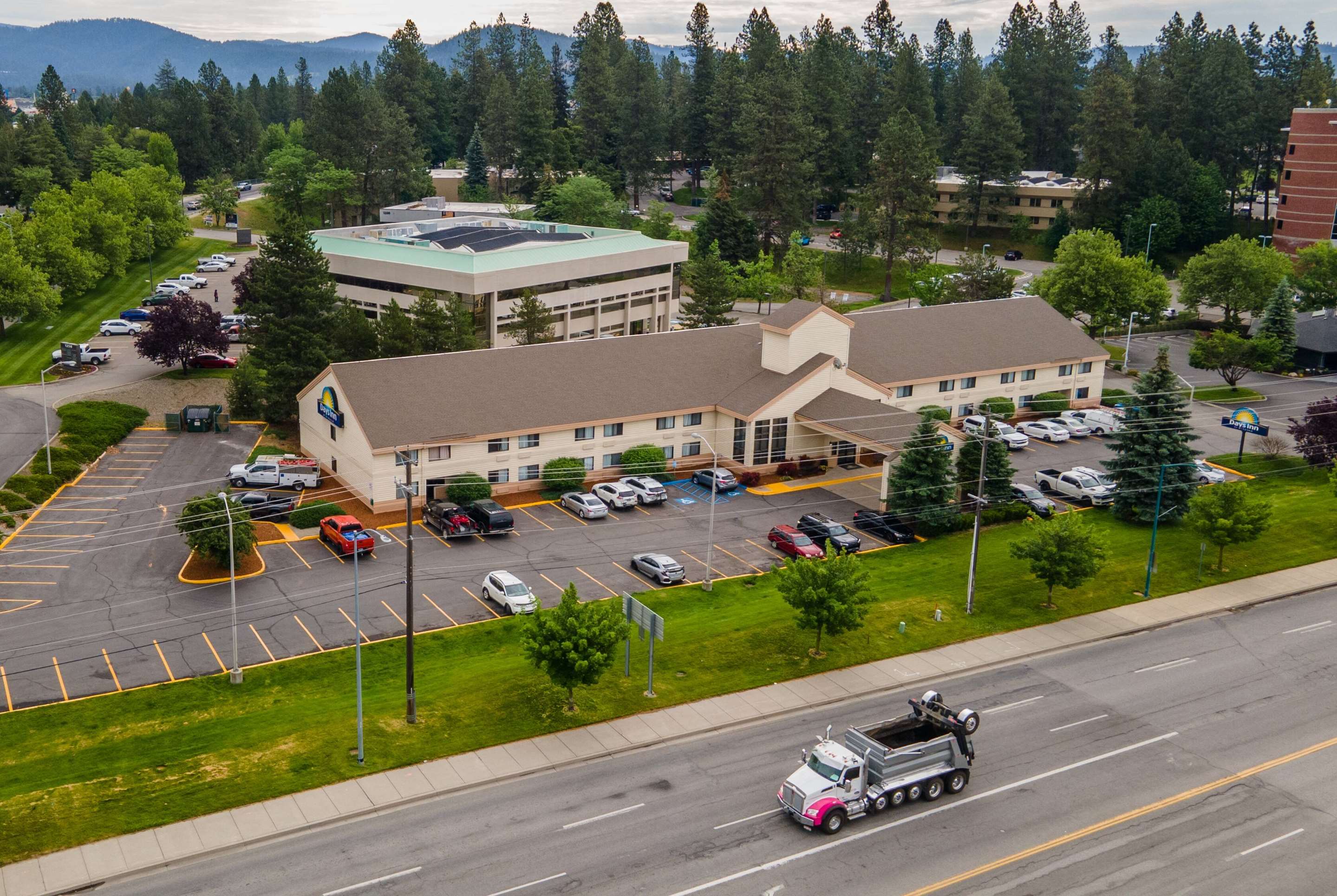 Exterior | Days Inn by Wyndham Coeur d'Alene