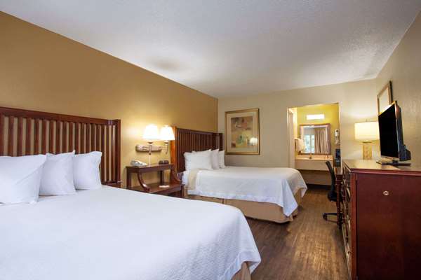  - Days Inn Daytona Speedway - I-95, Exit 260C