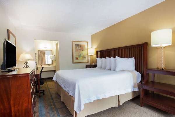  - Days Inn Daytona Speedway - I-95, Exit 260C