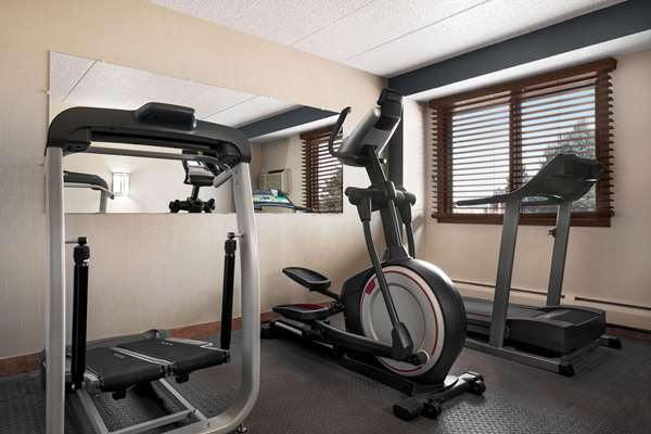 Fitness/ Exercise Room - Days Inn Fort Collins - I-25, Exit 269