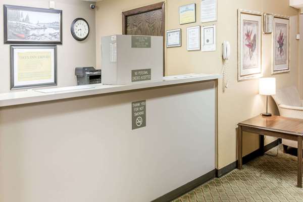  - Days Inn Sioux Falls - I-29, Exit 77