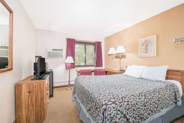  - Days Inn Sioux Falls Airport - I-90, Exit 399