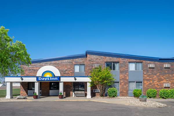 Exterior view - Days Inn Sioux Falls Airport - I-90, Exit 399