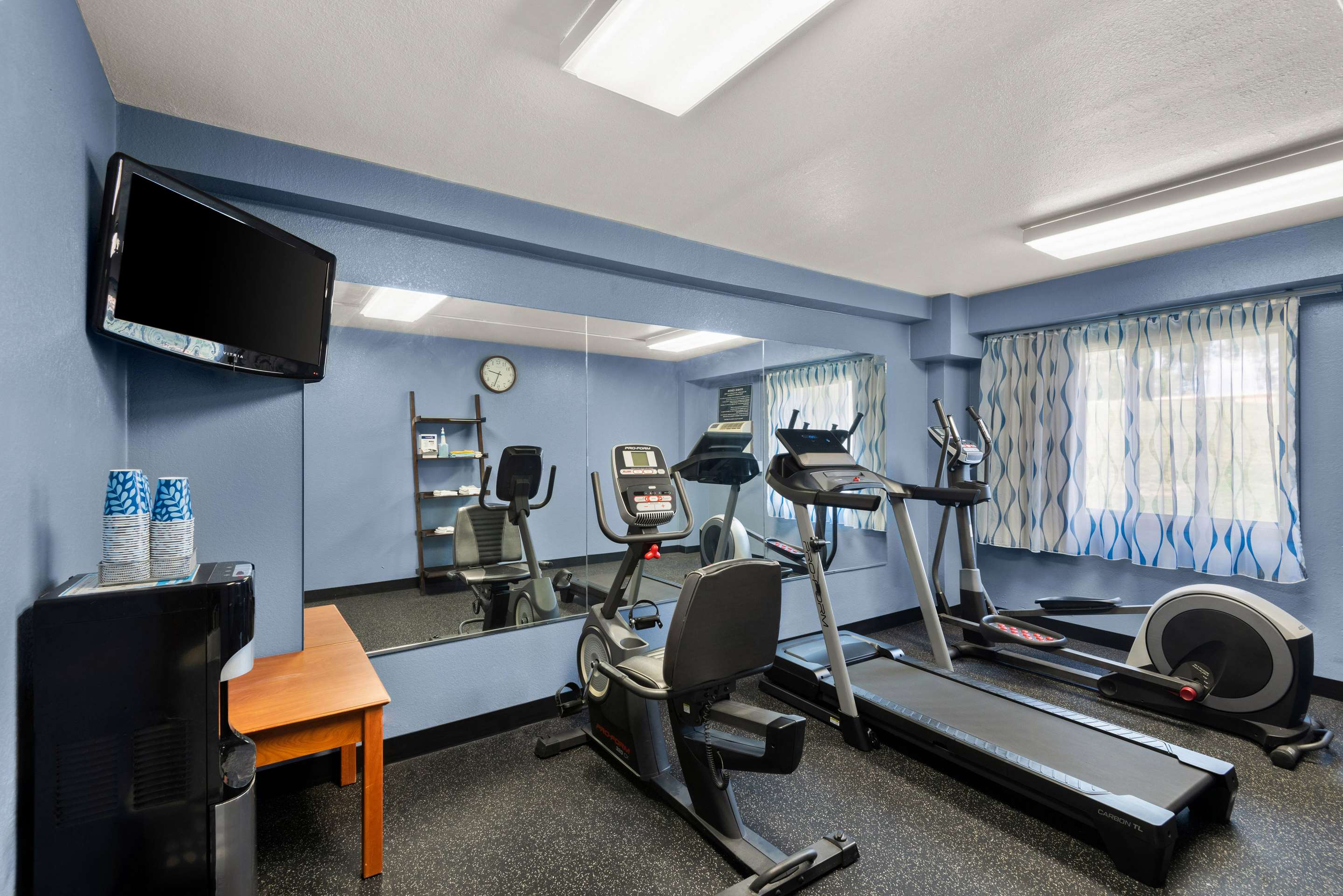 Health club fitness center gym | Days Inn by Wyndham Newton