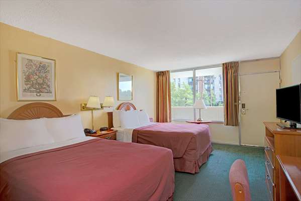  - Days Inn US 1 Alexandria