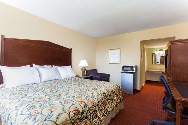  - Days Inn Gateway DC