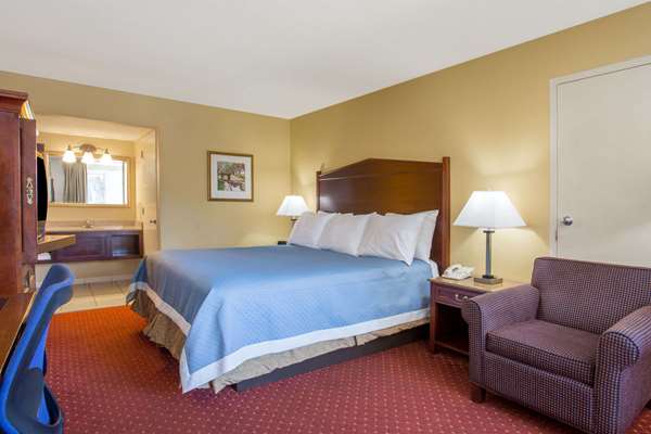  - Days Inn Gateway DC