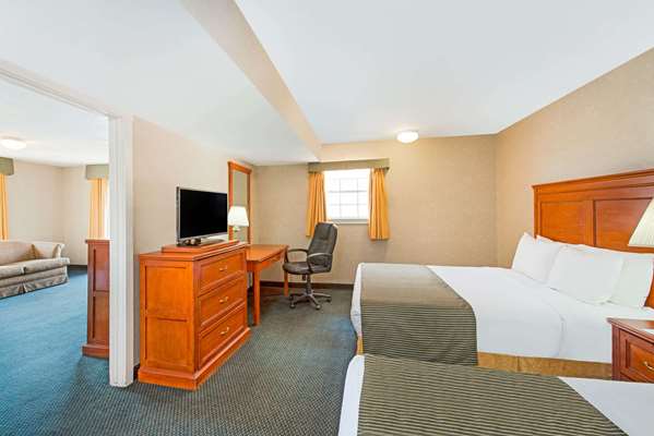  - Ramada Limited Hotel Flagstaff - I-40, Exit 198