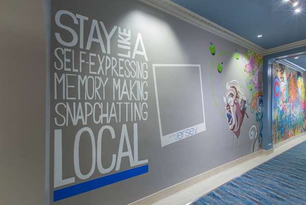  - Hotel Versey Days Inn Lincoln Park Chicago