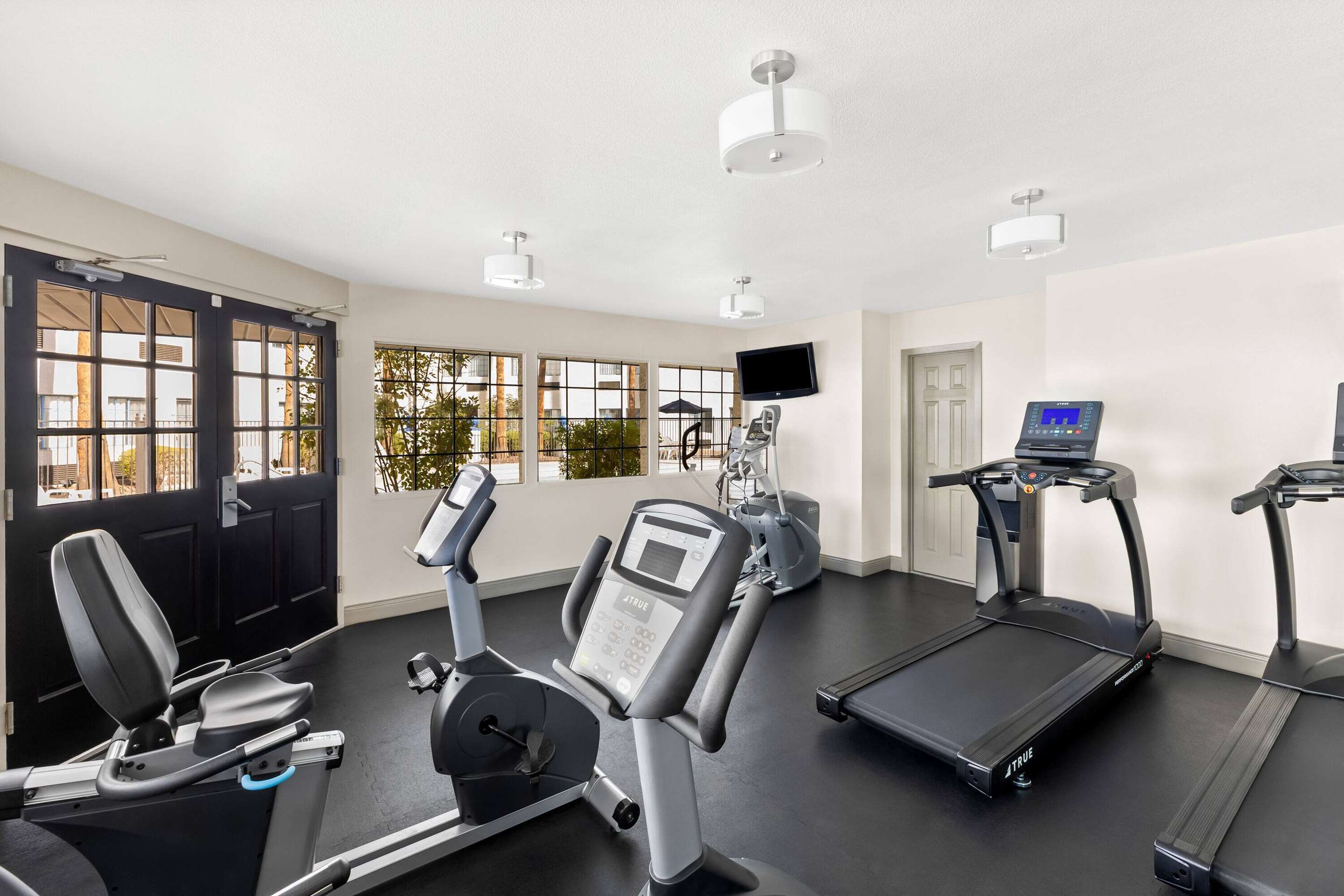 Health club fitness center gym | Days Hotel by Wyndham Mesa Near Phoenix