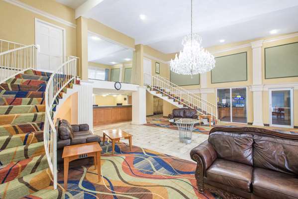  - Days Inn Airport Roanoke - I-81, Exit 146