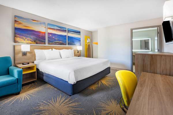  - Days Inn Airport Roanoke - I-81, Exit 146