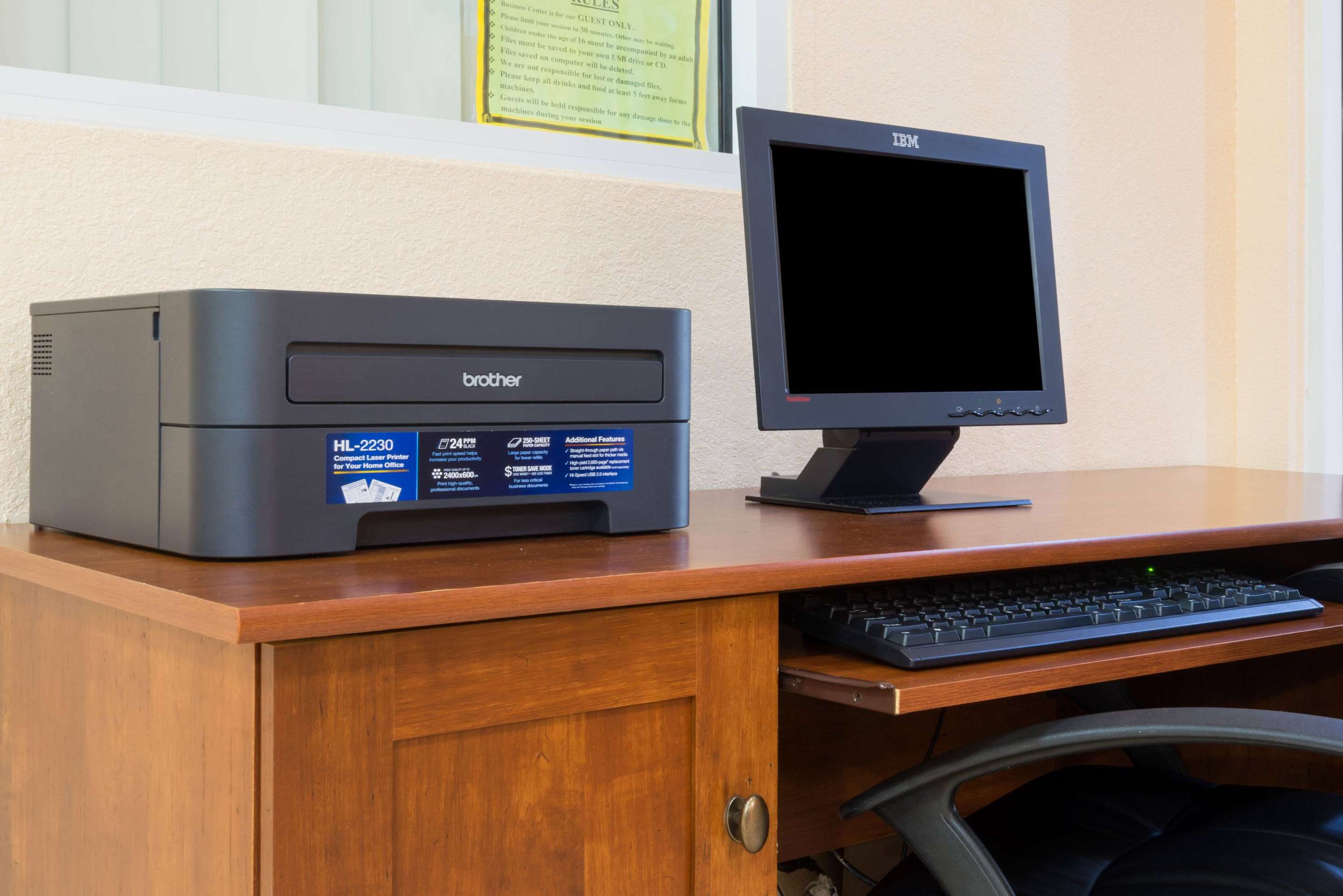 Business Center | Days Inn by Wyndham Coliseum Montgomery AL