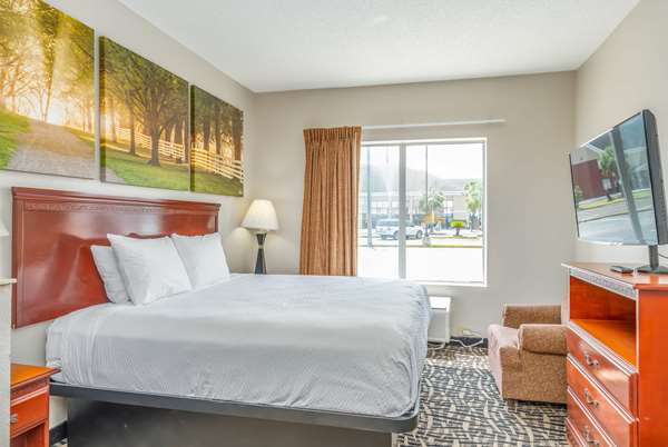  - Days Inn Northeast Montgomery