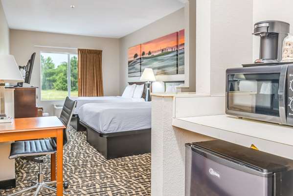  - Days Inn Northeast Montgomery