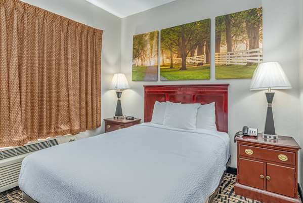  - Days Inn Northeast Montgomery