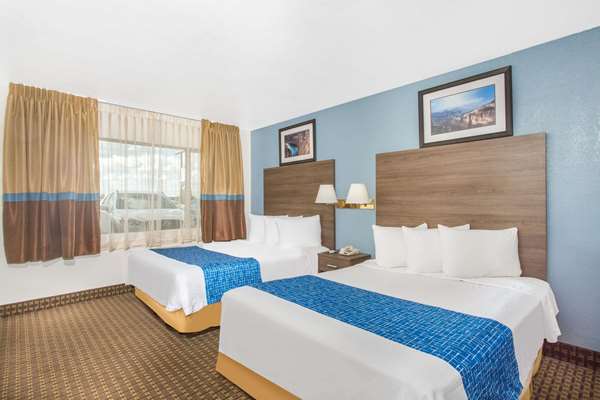  - Travelodge Motel Williams