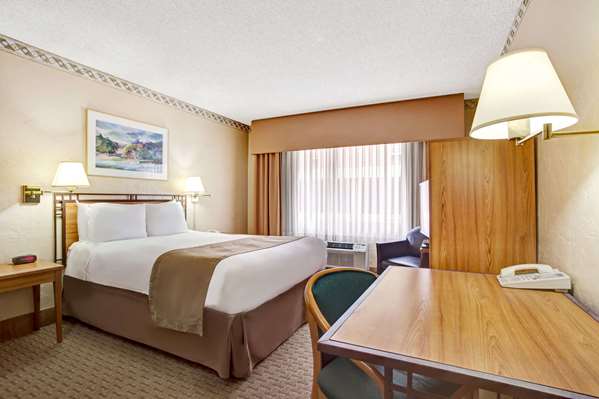  - Travelodge Space Needle Seattle