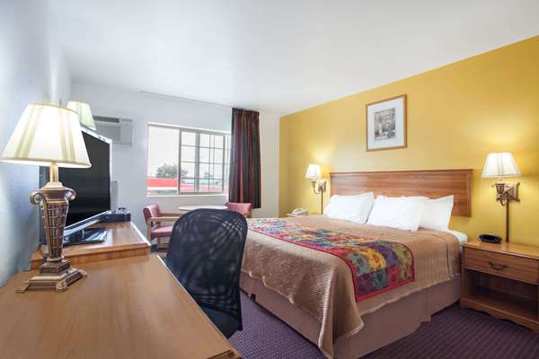  - Travelodge East Main Street Walla Walla