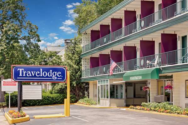 Exterior view - Travelodge Chambersburg