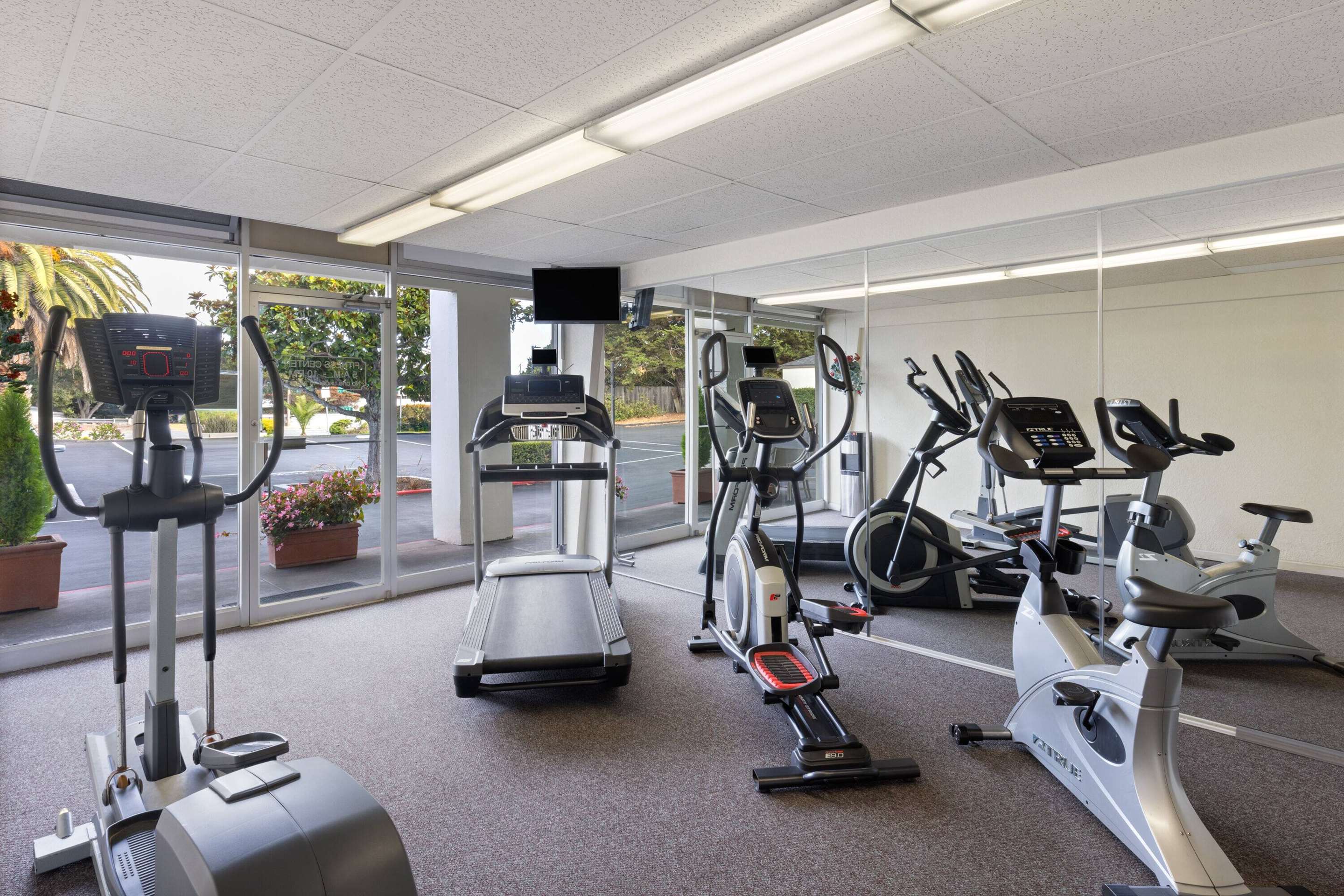 Health club fitness center gym | Travelodge by Wyndham Monterey Bay