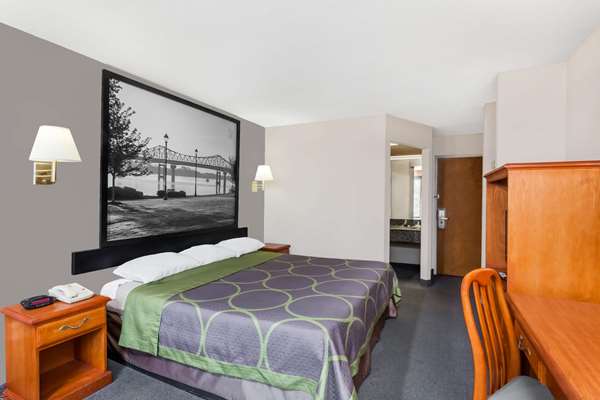  - Super 8 Motel Athens - I-65, Exit 351